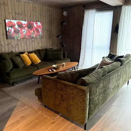 New Modern And Spacious On Boroya Sorlandet - 3 Bedrooms Hébergement de vacances *