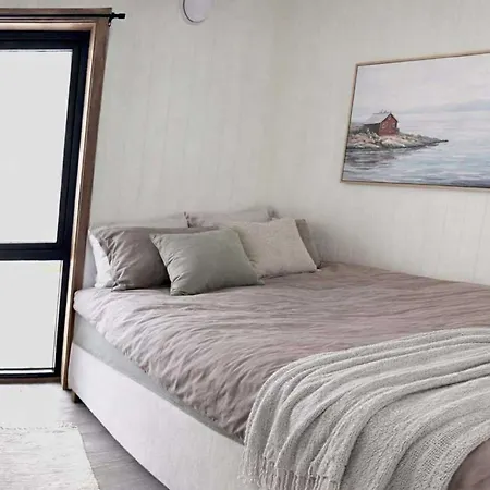Hébergement de vacances New Modern And Spacious On Boroya Sorlandet - 3 Bedrooms *